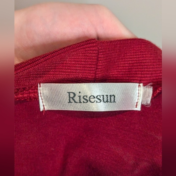 Risesun women's cardigan large crimson red antique brass snaps vintage style EUC - Picture 3 of 5